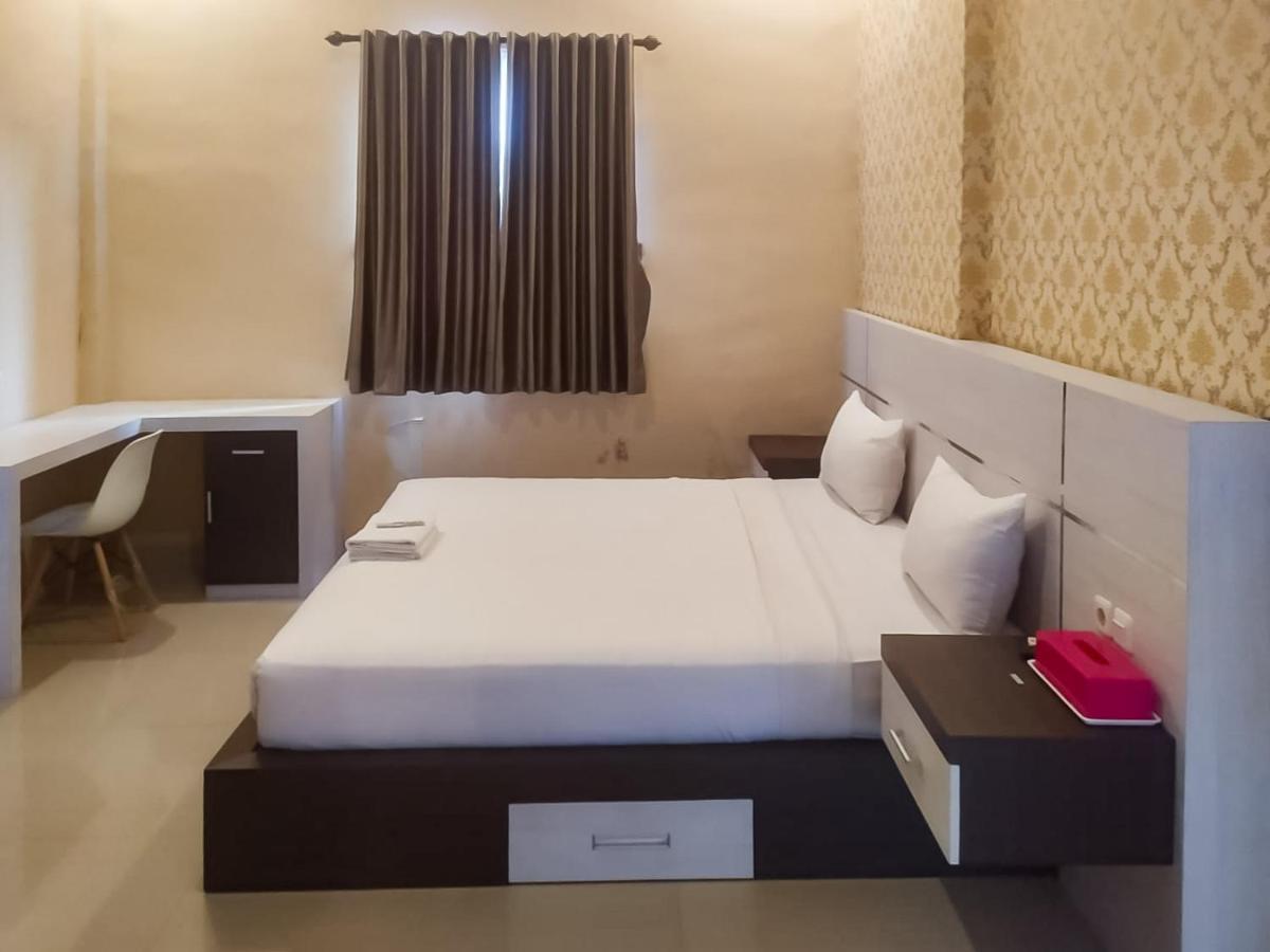 Reddoorz Syariah Near Sultan Syarif Kasim II Airport Hotell Pekanbaru Eksteriør bilde