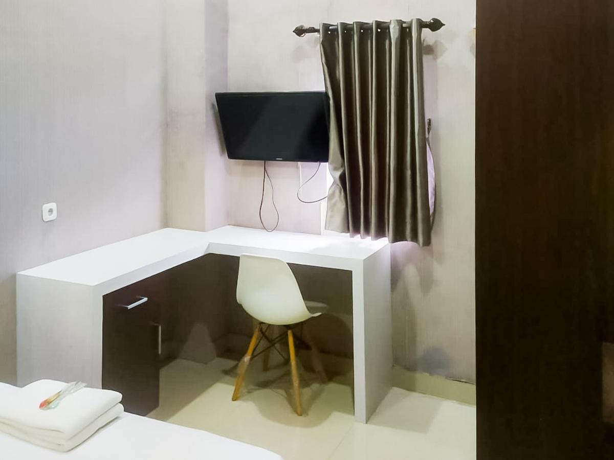 Reddoorz Syariah Near Sultan Syarif Kasim II Airport Hotell Pekanbaru Eksteriør bilde